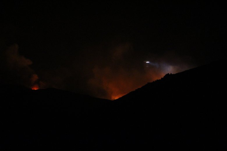 Bodrum’da çıkan yangın helikopter desteğiyle söndürüldü