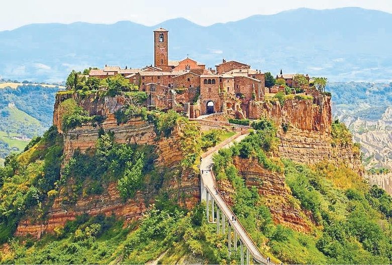 Yüreklere korku salan yükseklerdeki köyler