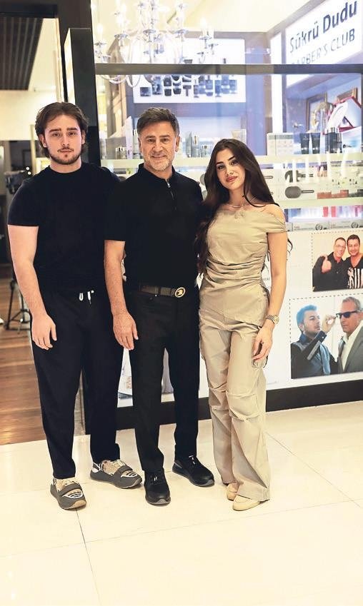 Ünlüler alışverişte