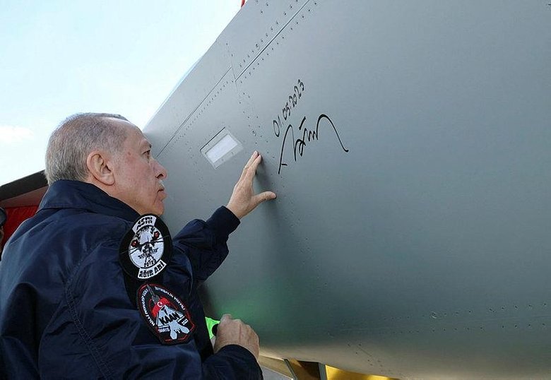 Başkan Erdoğan’dan KAAN paylaşımı