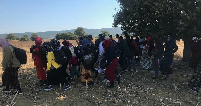 Çanakkale Eceabat’ta 32 düzensiz göçmen yakalandı