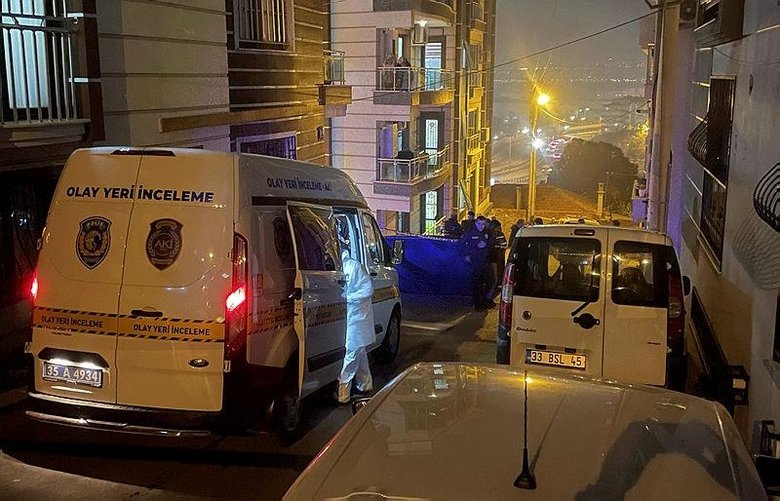 İzmir’de kıskançlık vahşeti! Önce tabanca ile vurdu sonra bıçaklayarak öldürdü