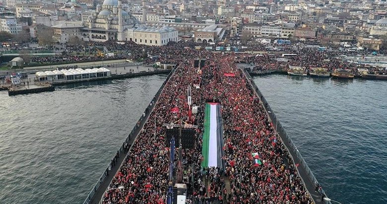Galata’dan dünyaya Gazze mesajı: Hepimiz bu dönemin sorumluluğunu taşıyoruz