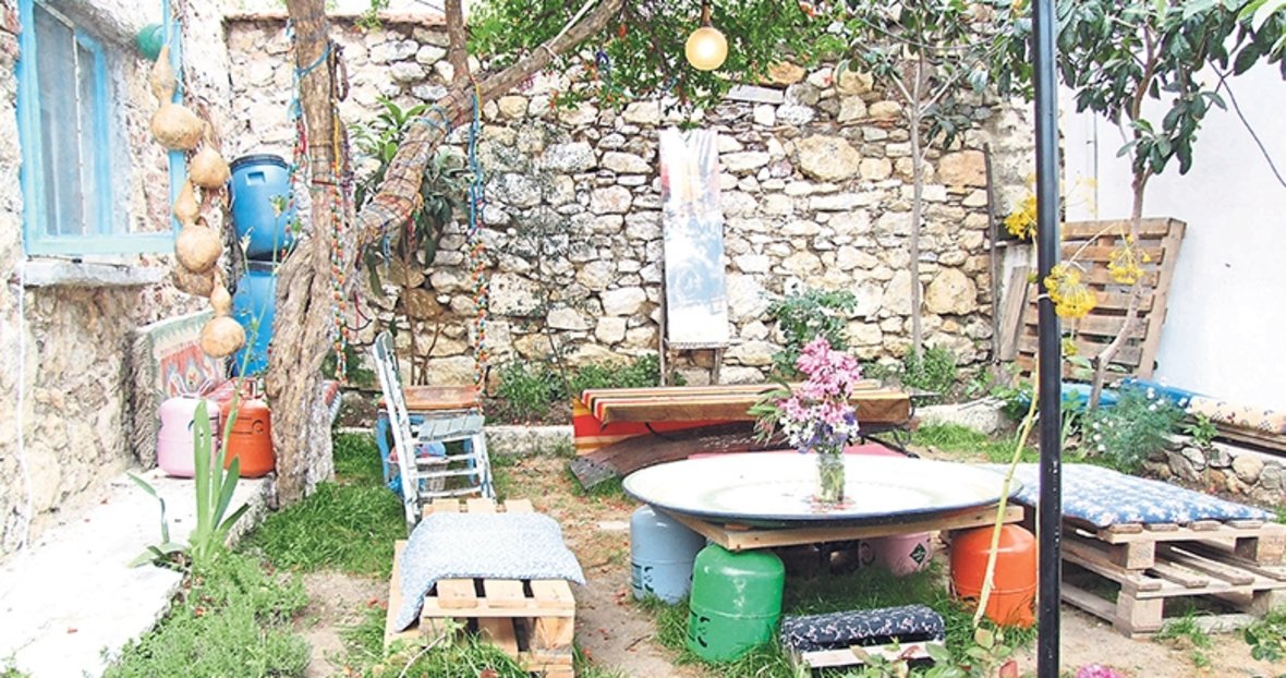 urla da koy kahvaltisi hobbit house muze ev sarmasik haberleri