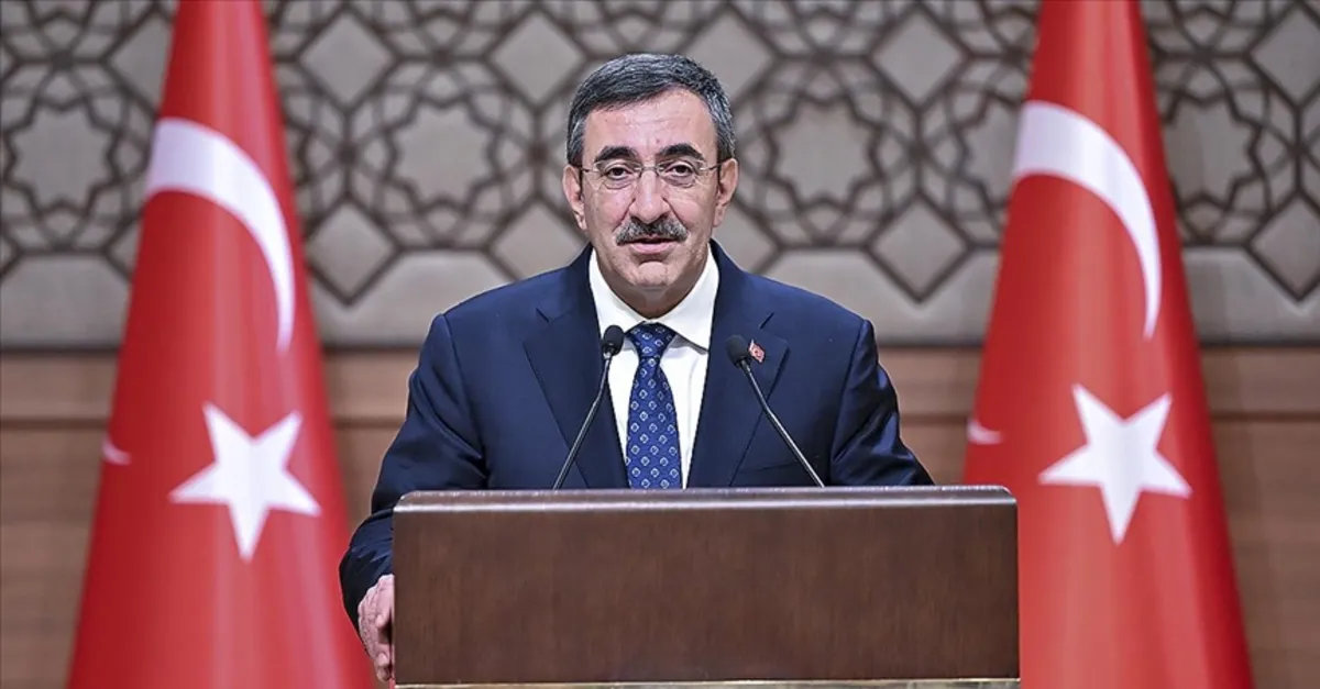 Cumhurbaşkanı Yardımcısı Cevdet Yılmaz, Ermenistan'da Avrupa Siyasi Topluluğu Zirvesi'nde Türkiye'yi Temsil Edecek