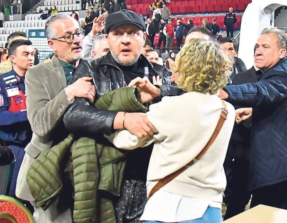 Maç bitti ortalık karıştı