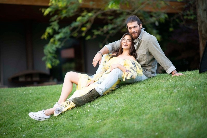 Erkenci Kus Un Yildizi Demet Ozdemir In Boyunu Ogrenenler Inanamadi