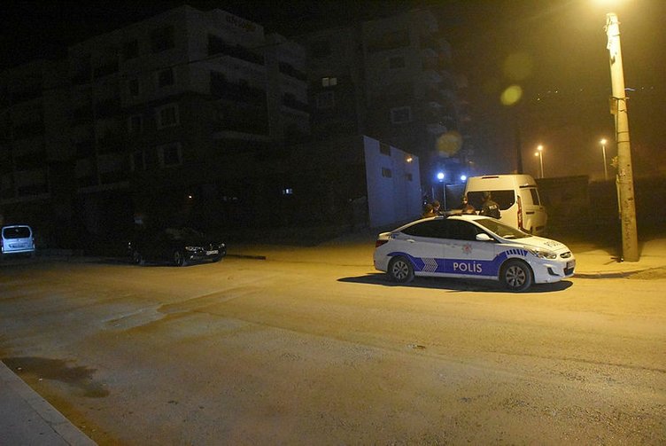 İzmir’in Çiğli ilçesinde dehşet! Polis memurunun evinde korkunç manzara