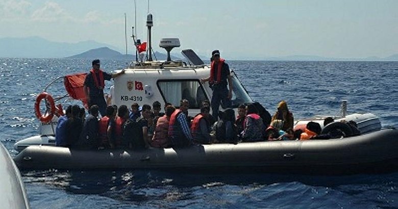 Dikili’de 80 düzensiz göçmen yakalandı