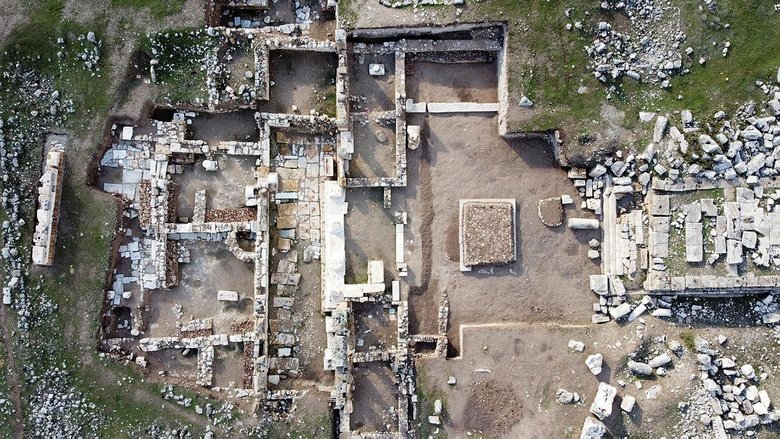 Uşak’taki Blaundos Antik Kenti’nde bereketin sembolü Demeterin sunak alanı bulundu