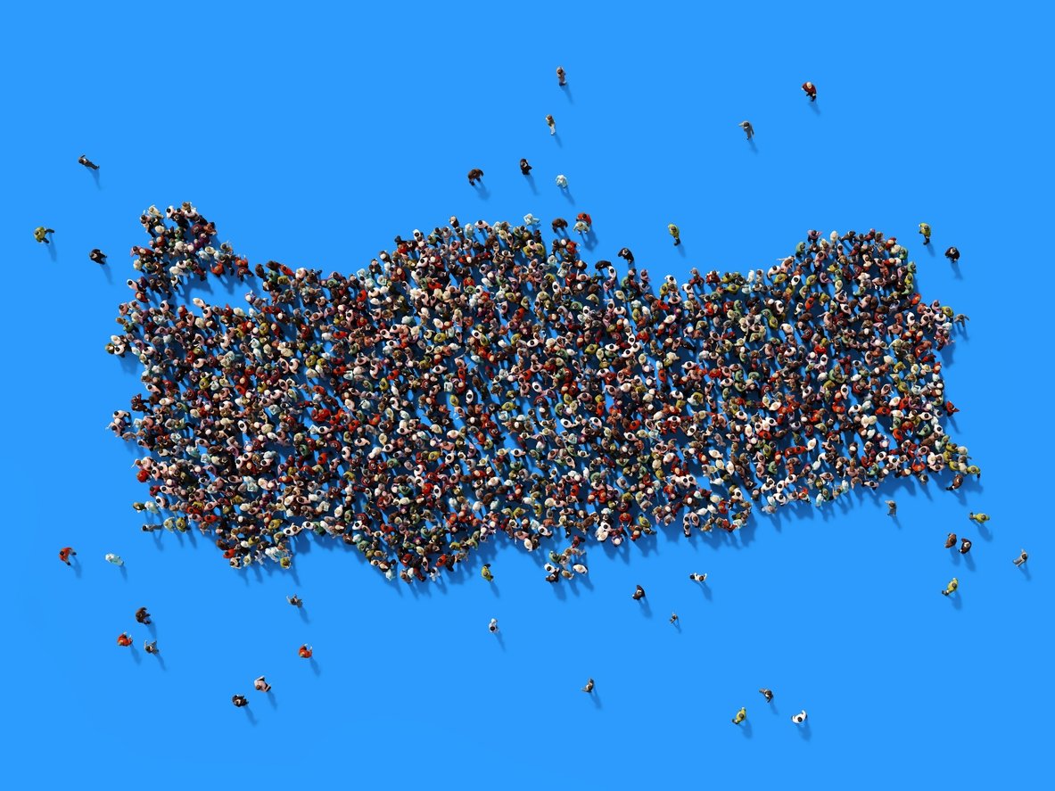 tuik turkiye nufusu 31 aralik 2018 tarihi itibariyla 82 milyon 3 bin 882 kisi oldu izmir in nufusu ne kadar