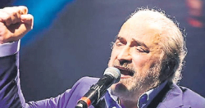 Volkan Konak şehitler için konserini iptal etti