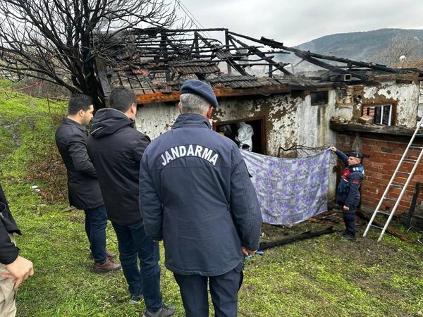 Soba faciası can aldı: Yaşlı çift hayatını kaybetti