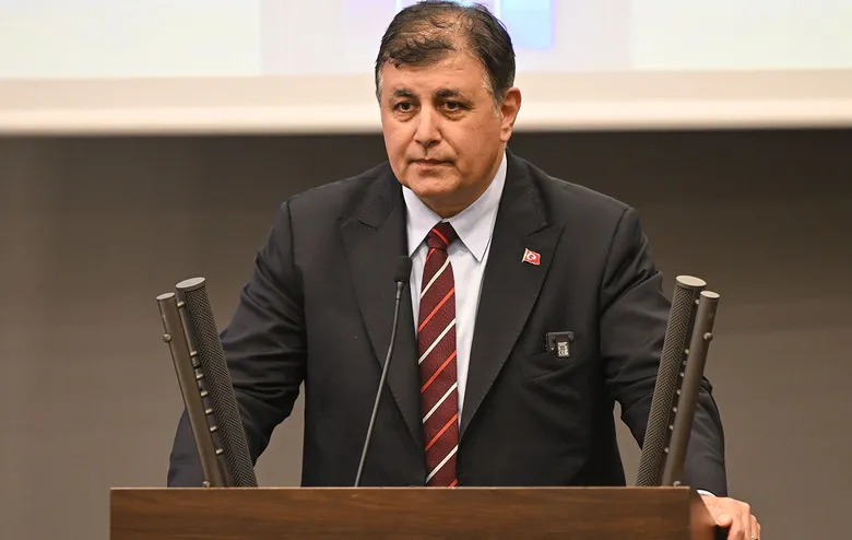 chpde-arinma-krizi-izmirde-istifa-getirdi-1781812886780.png