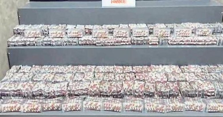 Zehir valizinden 27 bin hap çıktı