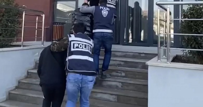 İzmir’de korsan taksi çağırıp gasbeden gençler tutuklandı