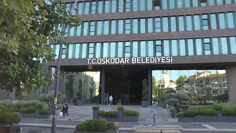 son-dakika-uskudar-belediye-baskani-sinem-dedetas-gozaltina-alindi-1785307275310.jpeg
