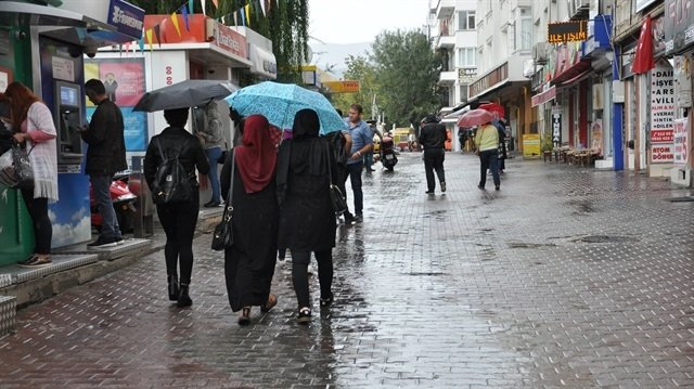 İzmir’de bugün hava nasıl olacak? Meteoroloji’den son dakika hava durumu raporu 14 Şubat hava durumu