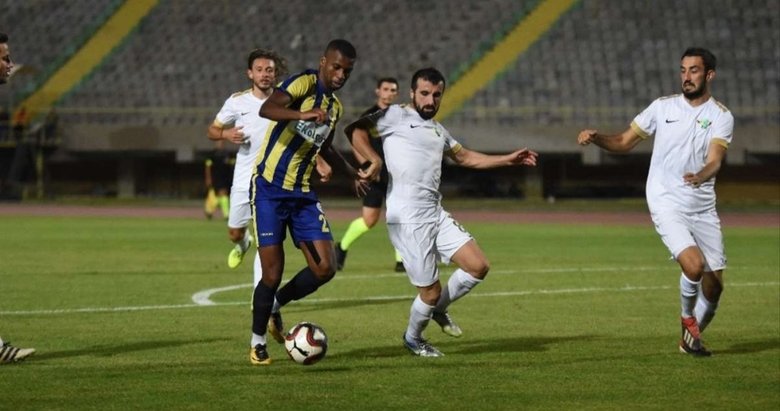 Akhisarspor ve Menemenspor’un derdi gol
