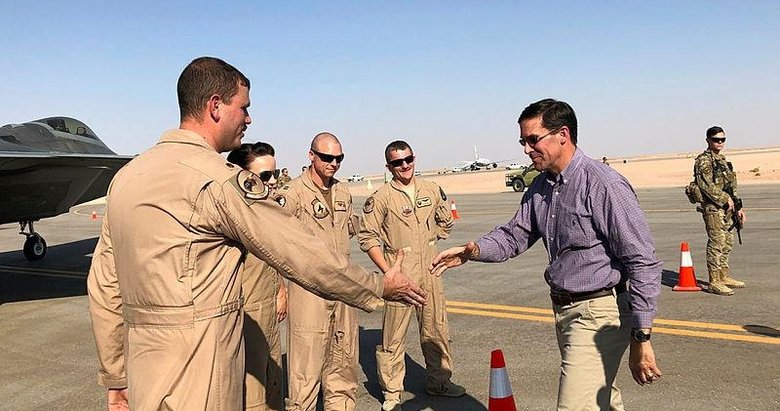 ABD Savunma Bakanı Esper’den Irak’a sürpriz ziyaret