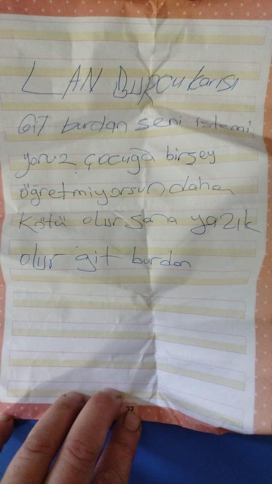 İlkokul kapısına not bırakıp öğretmeni tehdit etmişti: Tutuklandı