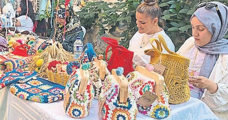 Kütahya’nın üreten kadınları el emeği etkinliğinde buluştu