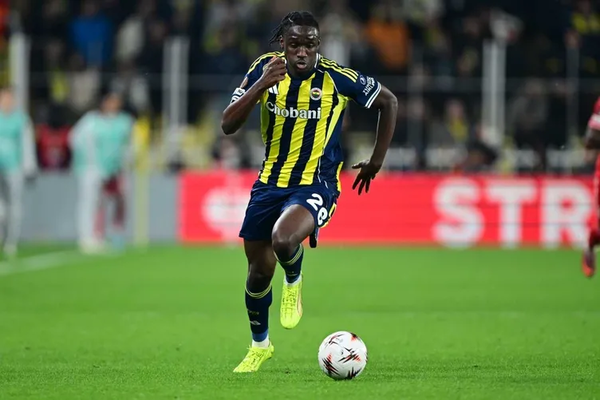 dev-bedelle-gelmisti-ustu-cizildi-fenerbahcede-o-oyuncu-veda-ediyor-1777970145305.png