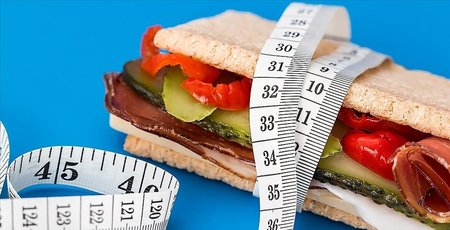 Aralıklı oruç zayıflatıyor mu? Araştırma sonuçları...