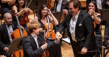 İzmir’de unutulmayacak bir klasik müzik gecesi