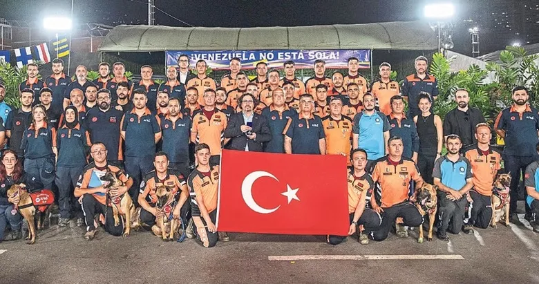 Venezuela Başkanı’ndan Türklere kahramanlık nişanı