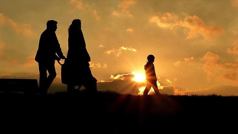 İzmir’de kaç kişi yalnız yaşıyor? TÜİK verilerinde dikkat çeken detaylar