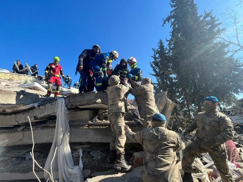 İki büyük deprem nasıl meydana geldi? Prof. Dr. Hasan Sözbilir açıkladı