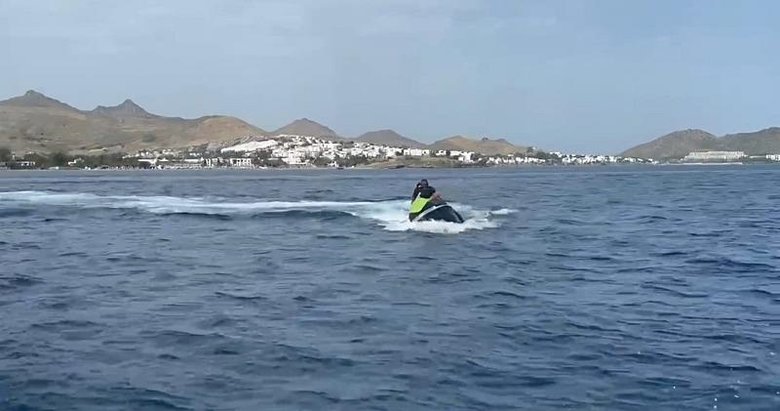 Jet ski ile Yunanistan’a kaçmaya çalıştılar! Umuda yolculuk Sahil Güvenlik’e takıldı
