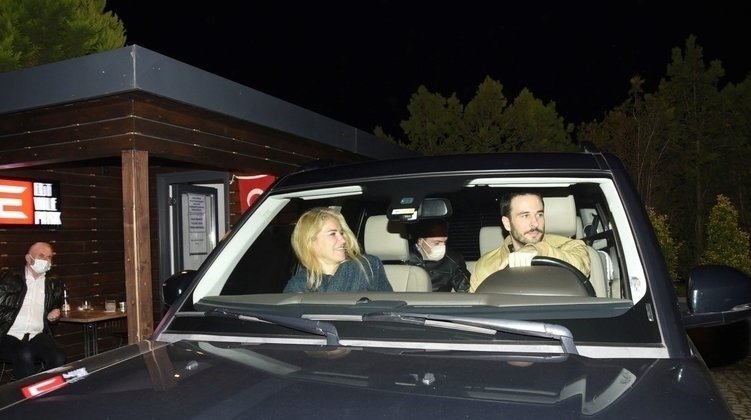 Burcu Esmersoy aldığı evlenme teklifini anlattı