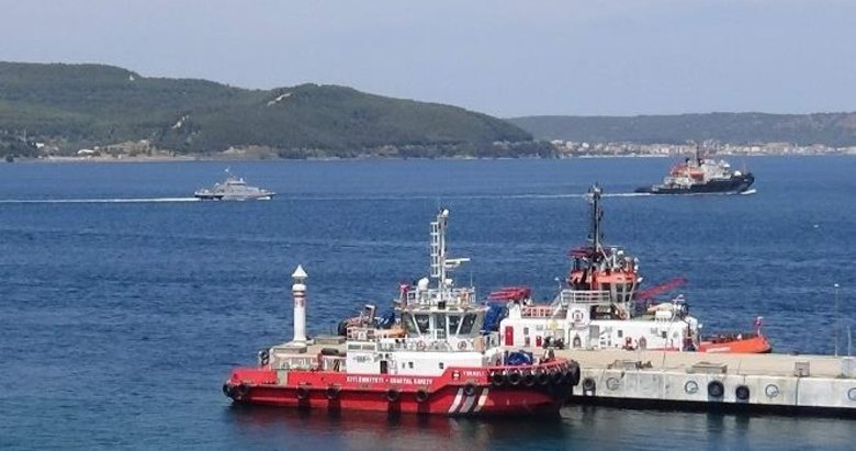Rus arama kurtarma gemisi Çanakkale Boğazı’ndan geçti