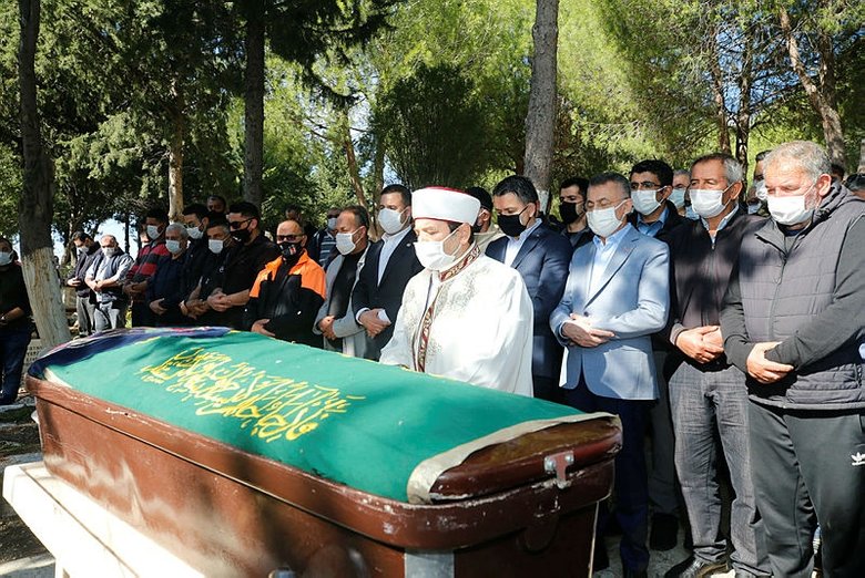 Tsunamide ölen Fatma nine son yolculuğuna uğurlandı