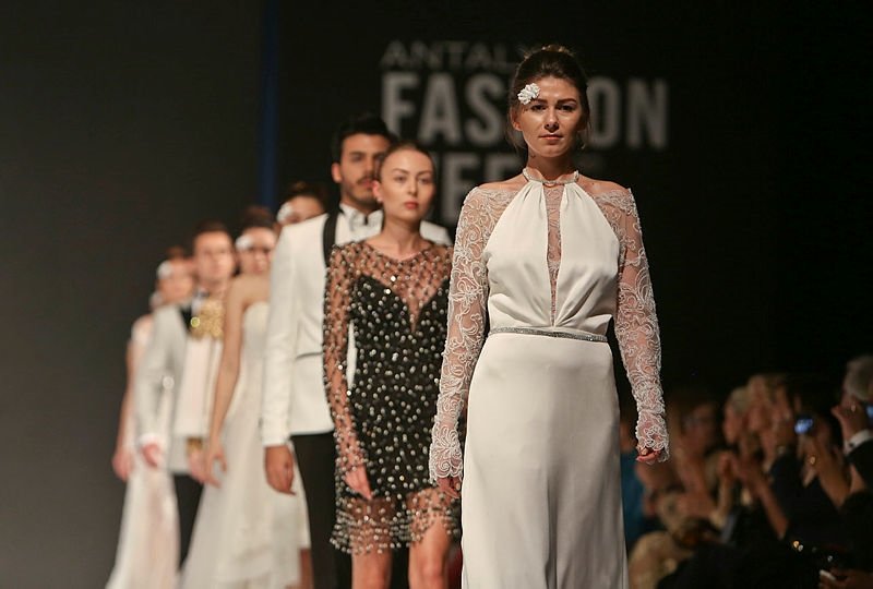 Antalya Fashion Week’e kadın temalı final