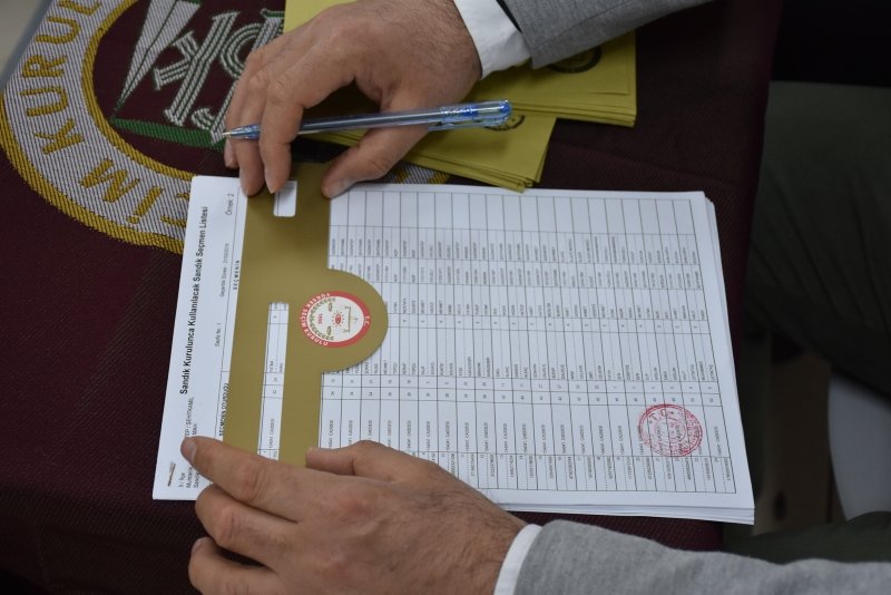 Türkiye sandık başında! Oy kullanırken nelere dikkat edilmeli?