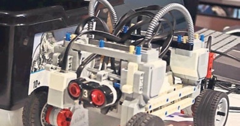İzmirli lise robotik takımı, Dünya Şampiyonası’nda