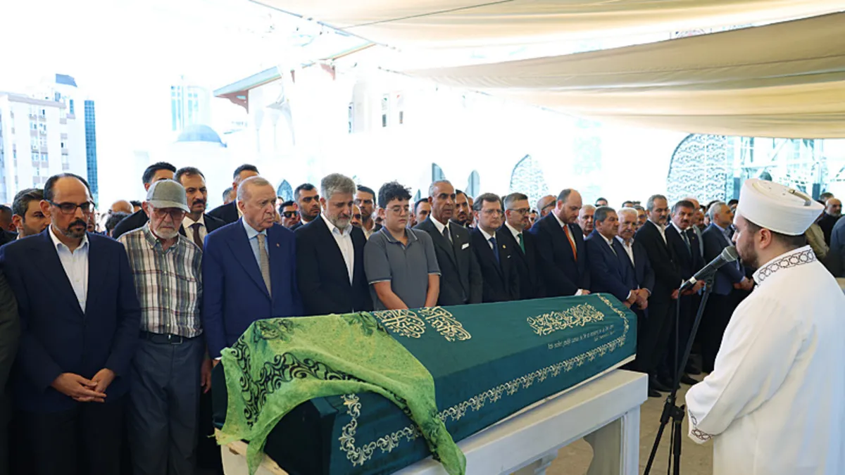 Başkan Erdoğan, Zehra Önen'in cenaze törenine katıldı