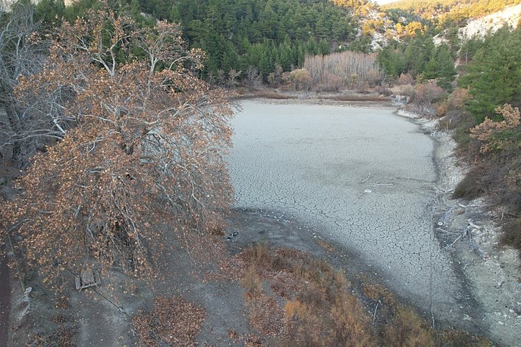 Kuruyan Kolak Gölü için kollar sıvandı