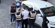 İzmir’de 124 adrese operasyon! 77 firari hükümlü yakalandı