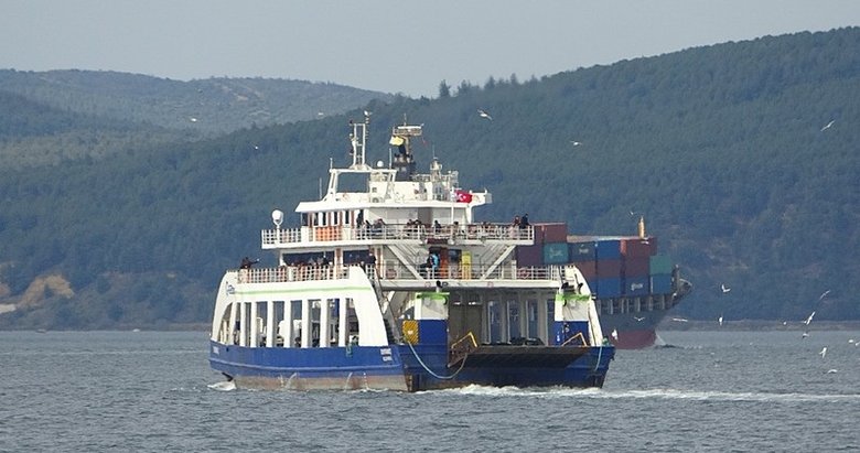 Çanakkale’de ada seferleri fırtına nedeniyle iptal edildi