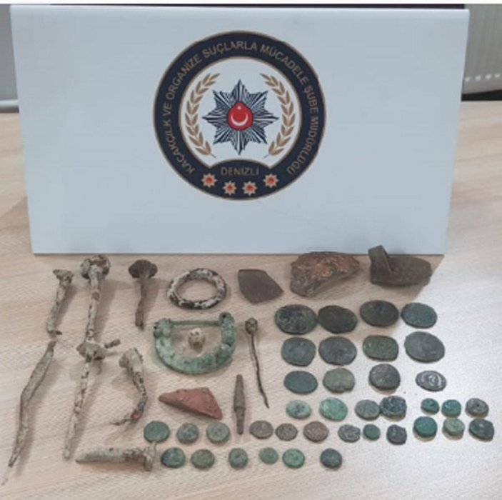 Define avcılarının oyununu polis bozdu