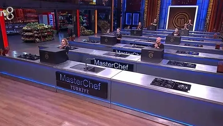 masterchefte-sasirtan-veda-yarismaya-veda-etti-1789385912304.jpeg