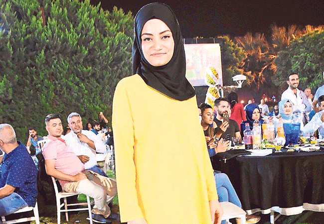 İzmir’de ‘Sıra Gecesi’ coşkusu