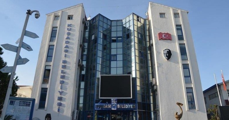 CHP’li Kuşadası Belediyesi’nde rüşvet soruşturması! 2 memur görevden uzaklaştırıldı