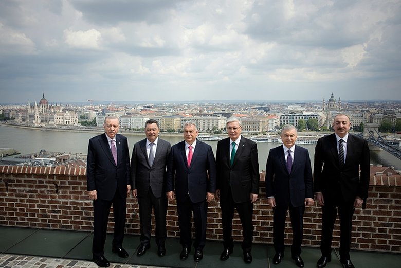 Başkan Erdoğan Macaristan’dan dünyaya seslendi: Gazze’de sivil halk cehennemi yaşıyor