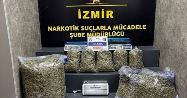 İzmir’de zehir tacirlerine darbe: 42 tutuklama