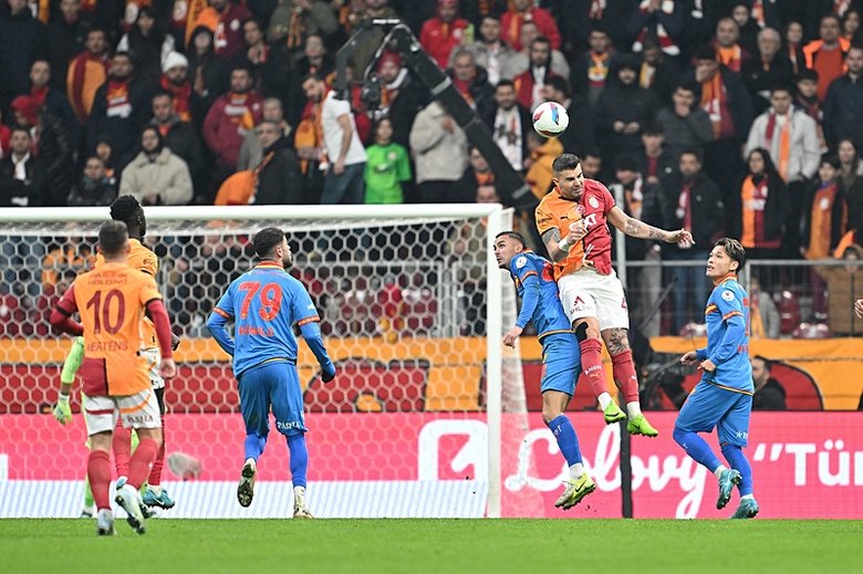 Göz-Göz lidere teslim